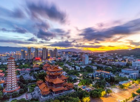 八闽大地，福建——历史文化的瑰宝与现代文明的典范