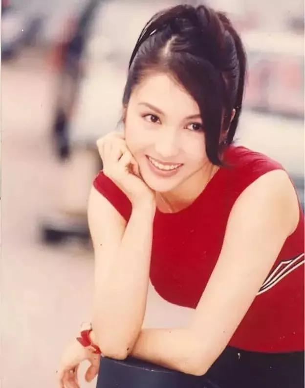 香港，多元文化交融下的机遇与挑战